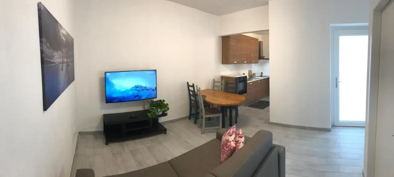 Da Vinci'S House Apartment Borghetto Santo Spirito 0*,  Italy